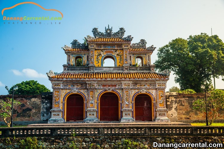 Hue Citadel - Discover the history of The Nguyen dynasty