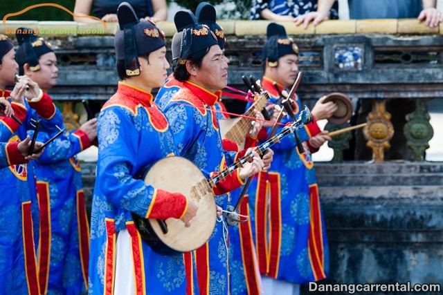 "Nhã nhạc of Huế court" - Intangible cultural heritages