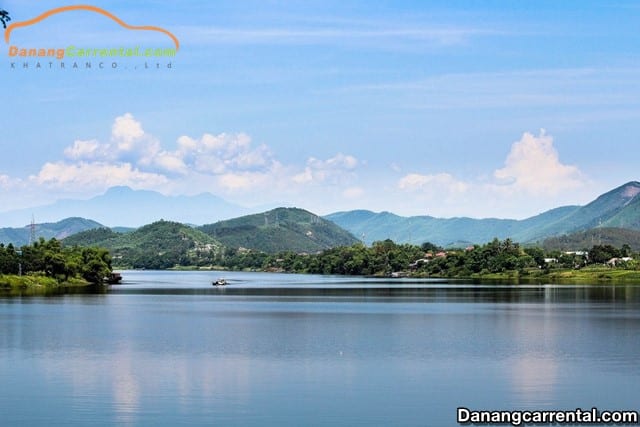 Ngu Binh Mountain – Symbol of Hue Ancient Capital