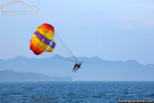 Parasailing Da Nang