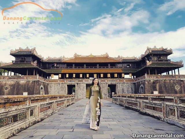 Visiting the Hue Imperial Citadel